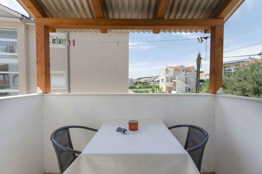 Holiday apartment with terrace and air conditioning - BF-M28VX - foto 2