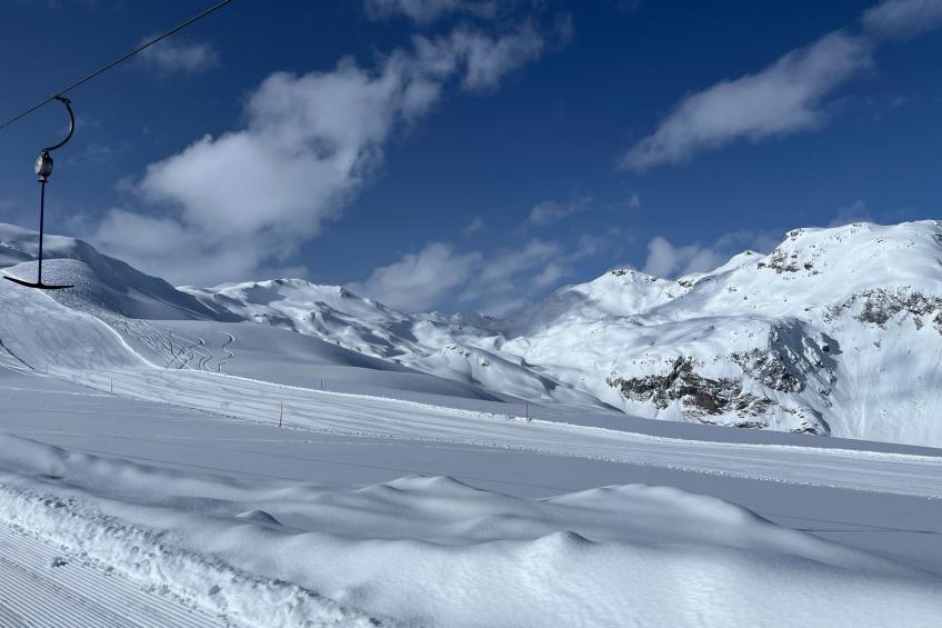 mit Blick in die Berge - foto 36