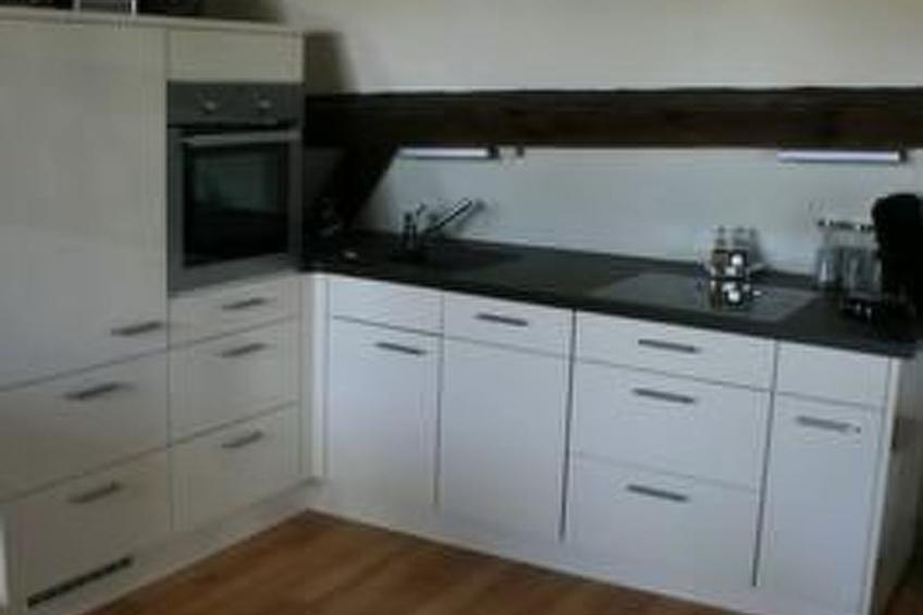 Studio-Appartement mit eigenem Parkplatz - foto 3