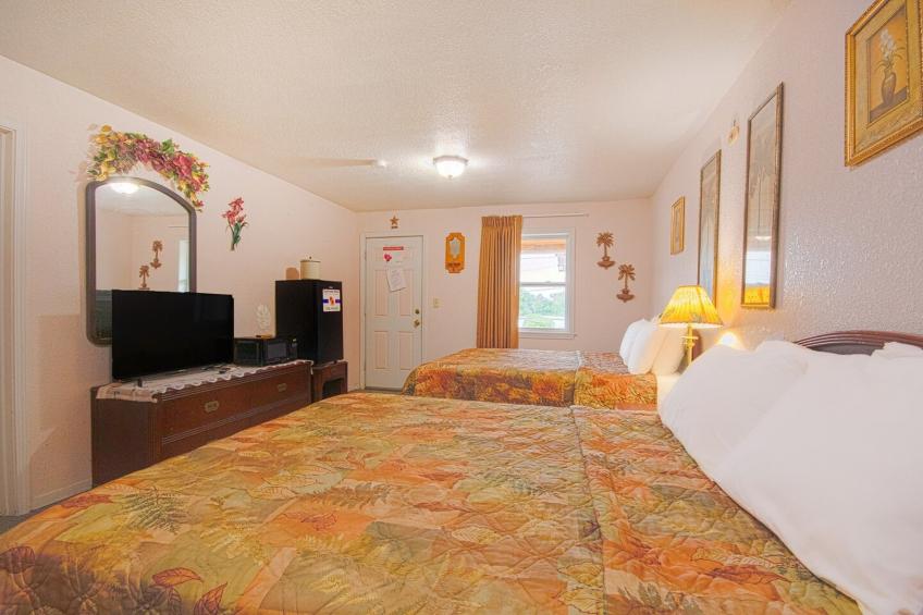 2 Queen Beds Non-Smoking - foto 13