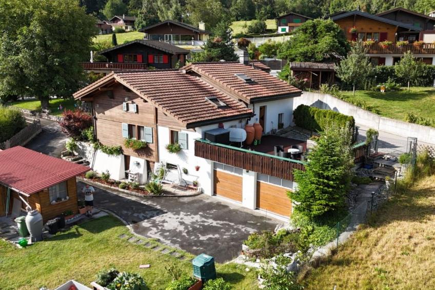 Chalet Haus (bei Einfahrt grosser Nussbaum ) - foto 16