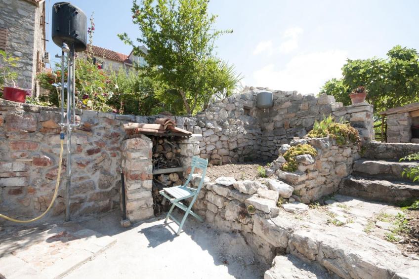 in Zlarin mit Schönem Garten - foto 39