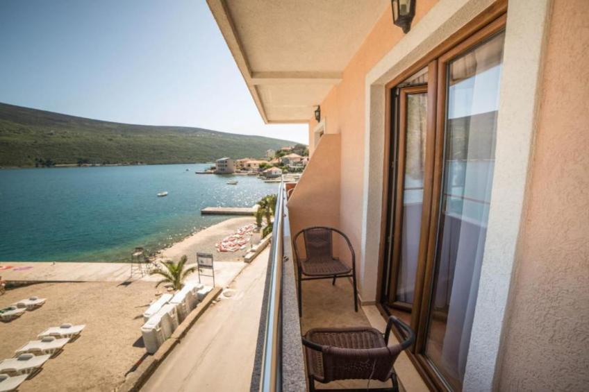 Fiammanti Hotel Montenegro-Triple Room with Balcony and Sea View - foto 13