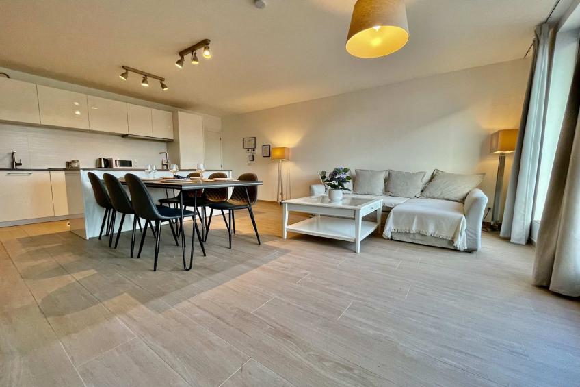 Modern 2BR 1/5 BA Near Diamond District by OneLuxStay - foto 11