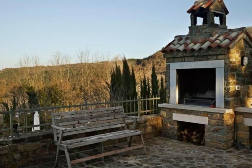 in Kostanjica mit Grill, Terrasse und Garten - foto 46