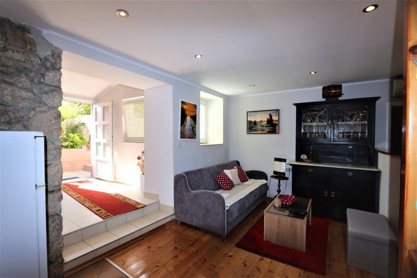 Holiday apartment with terrace in the city center - BF-V7ZH - foto 6