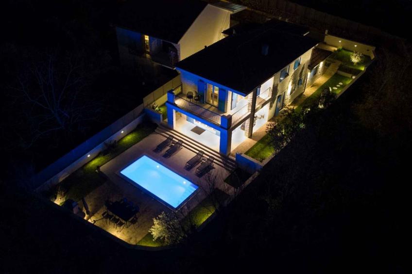 Villa met SPA en buitenzwembad - BF-GY4NG - foto 15