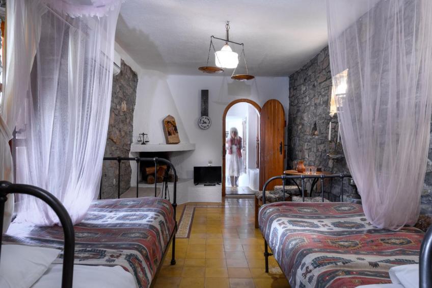 Kretisches Steinhaus mit Gemeinschaftspool - foto 28