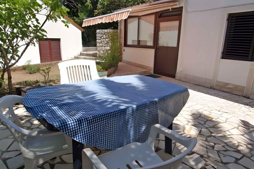 Vakantiewoning met terras en wasmachine - VW-RBJM - foto 3