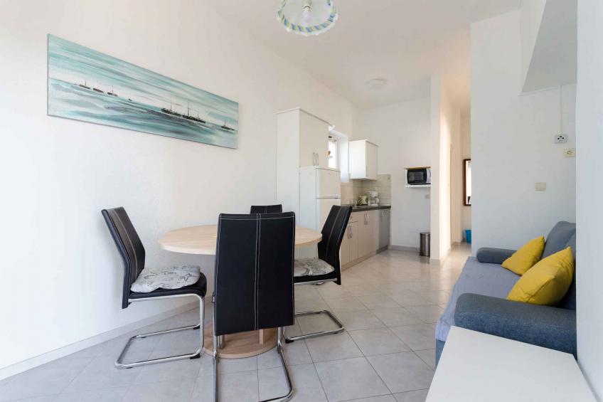 Vakantiewoning met balkon en airco - VW-GKFDK - foto 28