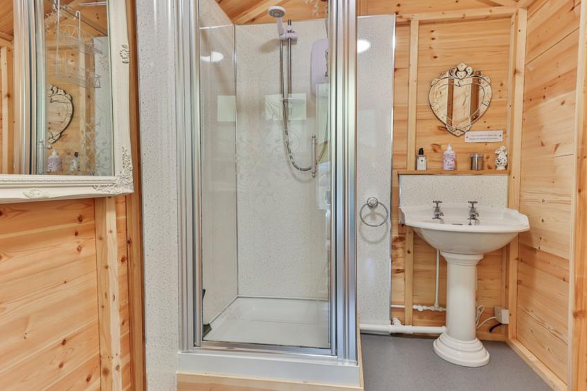 Walcot Hall - foto 15