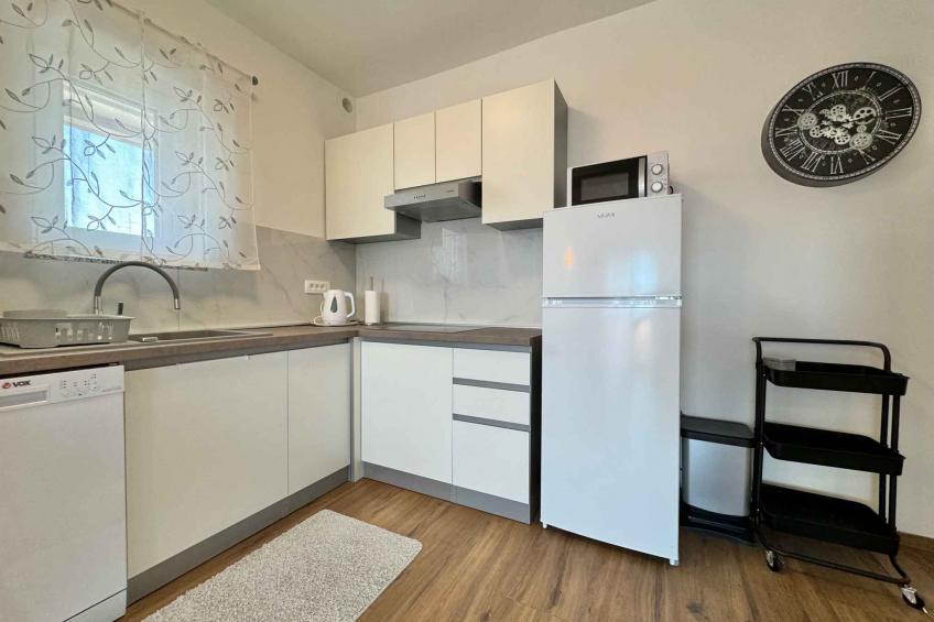 Holiday apartment Apartment Goldie 1° in town Krk near the center with air conditioning and Wi-Fi - BF-XZBMC - foto 12