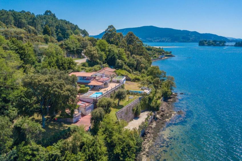 Tolle Villa oberhalb der Bucht Ria de Vigo