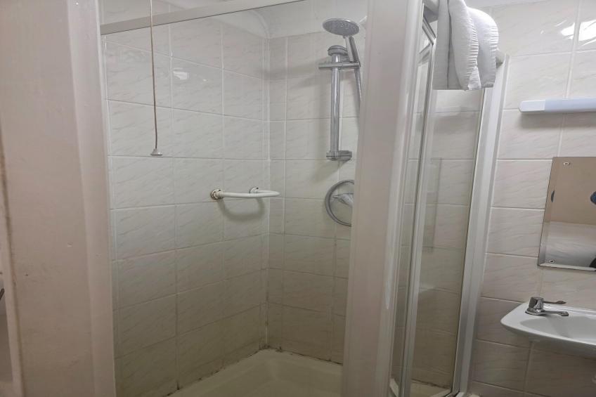 Russel Double Room - foto 15