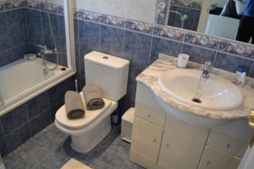 Villa mit Blick auf das Wasser - foto 7