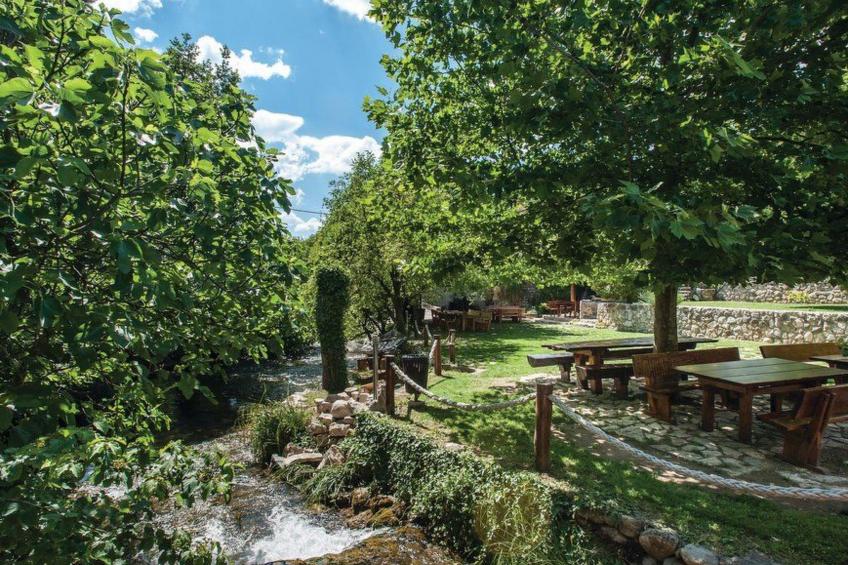 Žrnovnica, Entspannung am Flussufer - foto 27