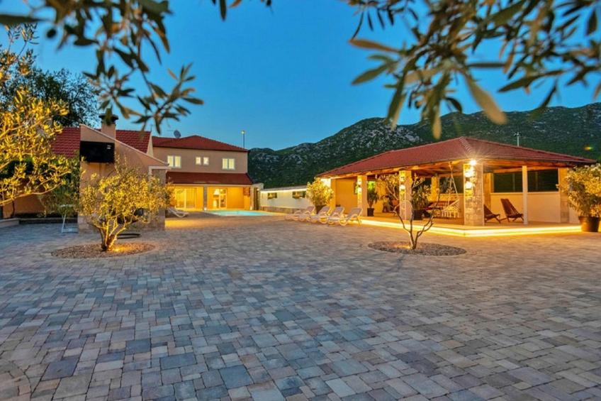 Villa Zara mit beheiztem Hydromassage-Pool - foto 3