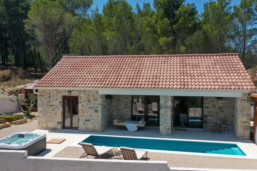 VILLA KARLA - foto 48