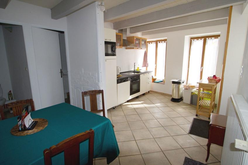 Großes Ferienhaus mit Terrasse und Garten