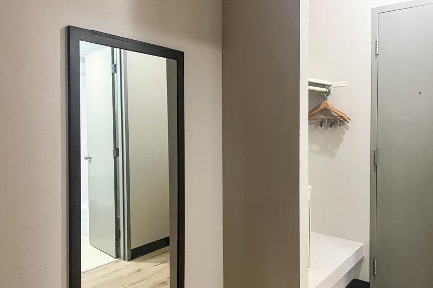 2 Queen Beds | Non-Smoking, Micfridge - foto 17
