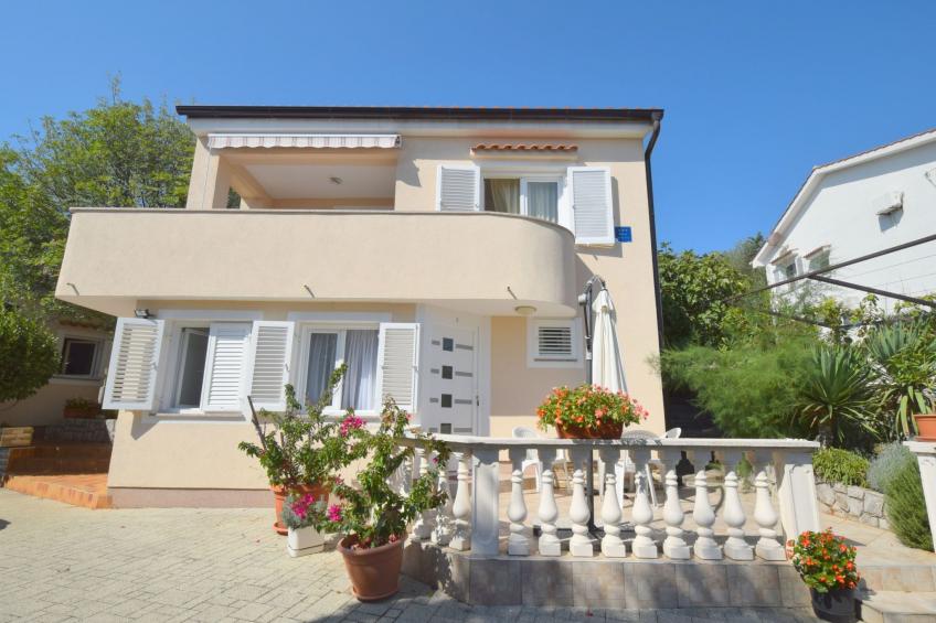 "Julia3" mit eigener Terrasse