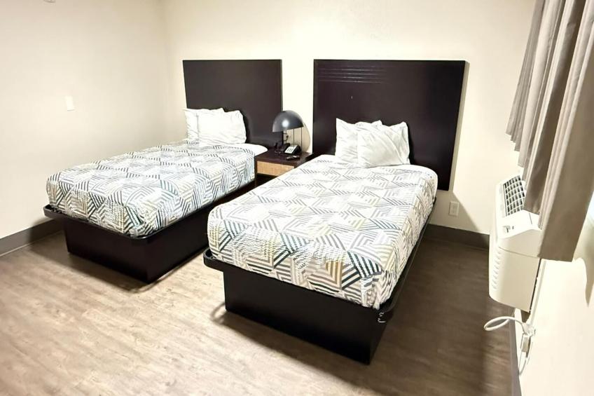 2 Double Beds Non-Smoking  with Studio - foto 5