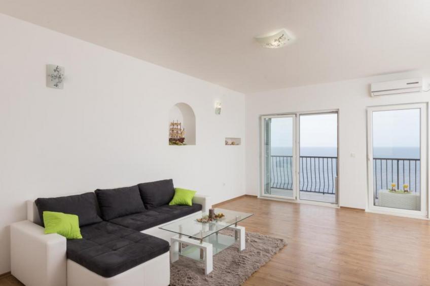 Apartments Manuela - One-Bedroom Apartment with Balcony and Sea View (A2+2) - foto 2