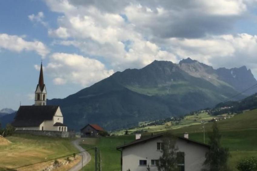 3 1/2 Zimmer-Wohnung in Salouf, oberhalb Savognin