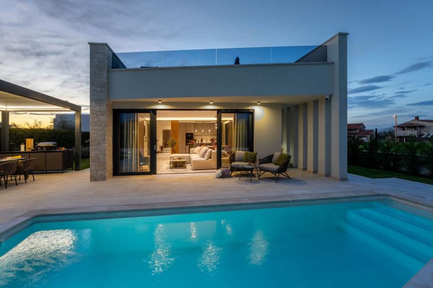 Luxuriöse Villa mit Pool und Whirlpool in Porec - foto 42