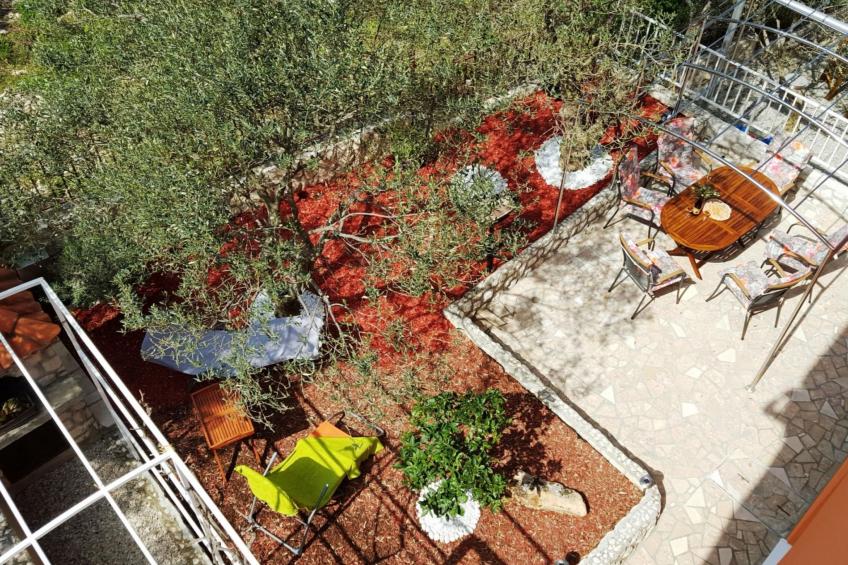 Erdgeschosswohnung mit viel Komfort und Terrasse - foto 2