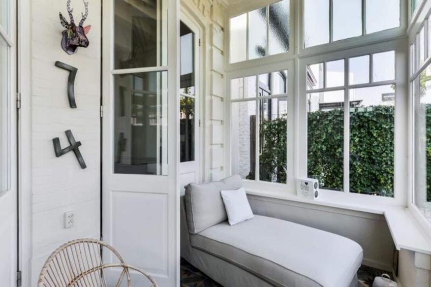 Villa Loft Apartment With Light Garden Room - foto 3