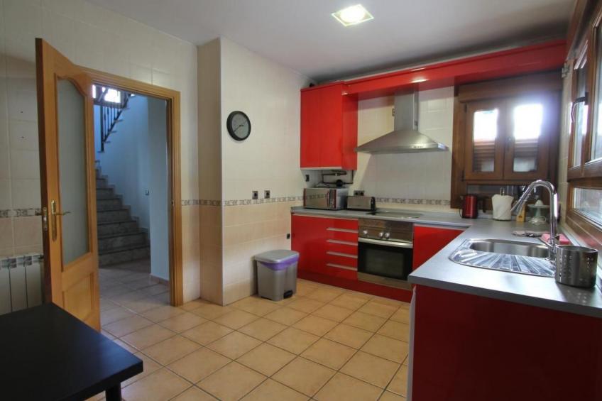 in Seseña mit großem Garten - foto 20