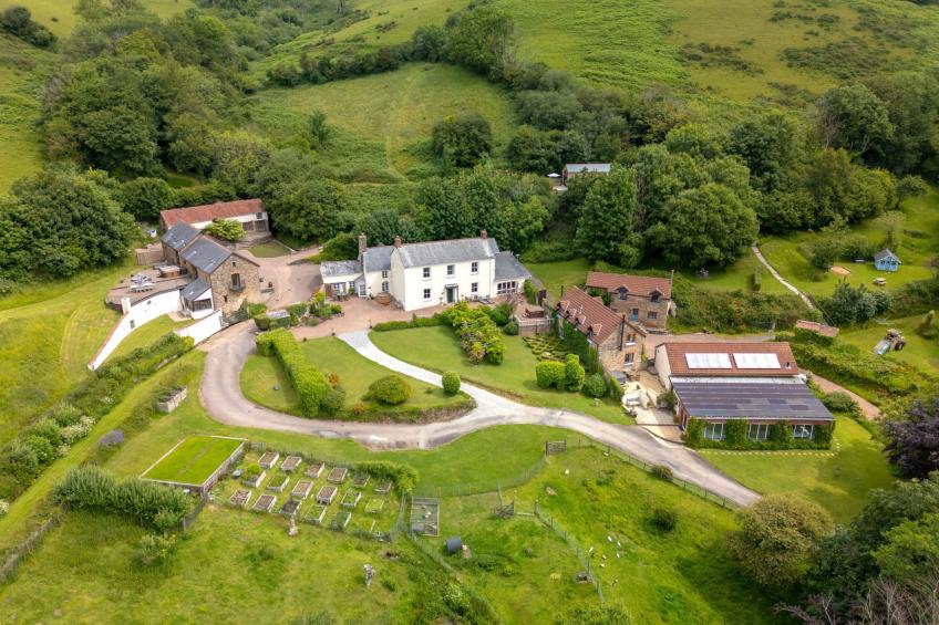 Coulscott House