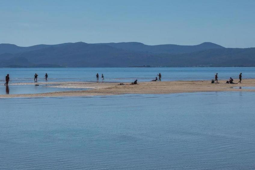 One-Bedroom Apartment With Lake View - foto 20