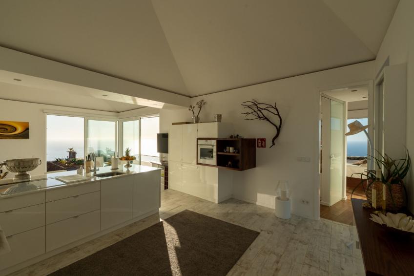 Moderne Architekten-Villa mit Infinity-Pool und Meerblick - foto 19