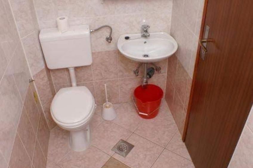 für 2 Personen ca. 25 m² in Zubovici, Adriaküste Kroatien (Kroatische Inse - foto 7