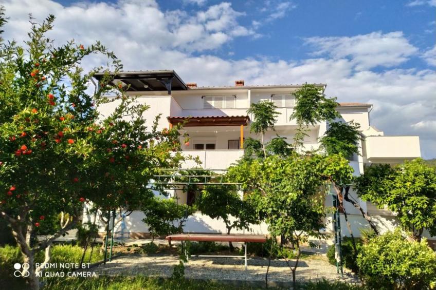 Apartments Verović Rab Banjol - Two Bedroom Apartment With Terrace (A3) - foto 7