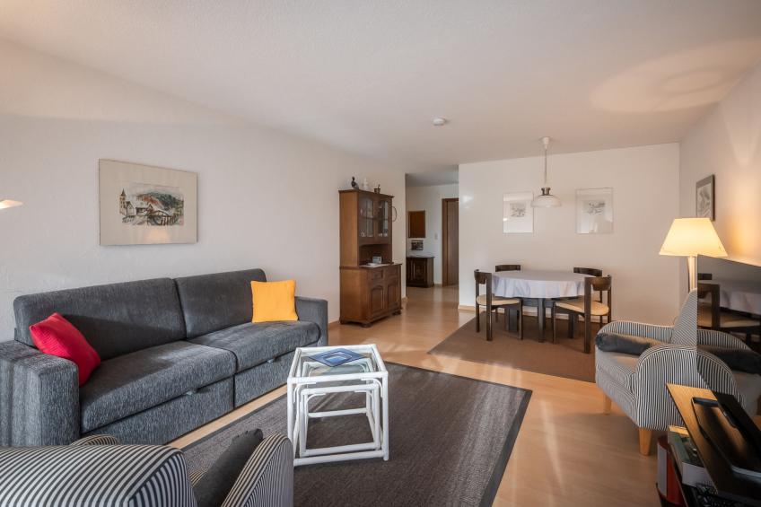 Putzprinz Gujan Ferienwohnung, Haus Surmir B / 16, (Flims Waldhaus). 2.5-Zimmer - foto 6