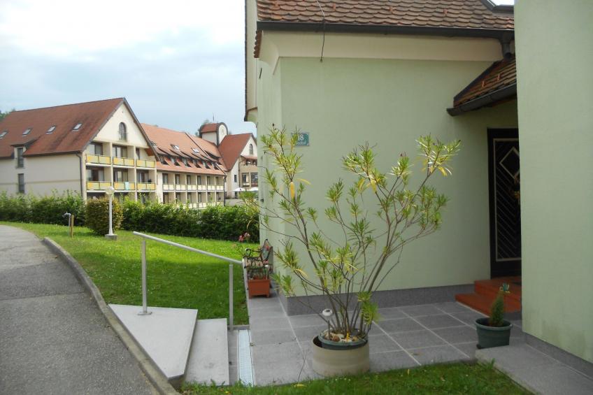 mit Gemeinschaftspool und Terrasse - foto 3