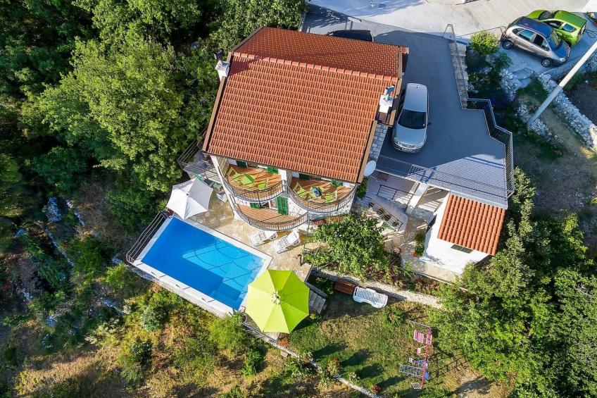 Renoviertes Ferienhaus in Tučepi mit Privatem Pool - foto 15
