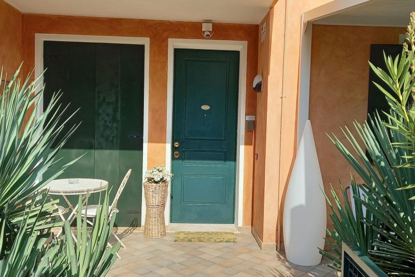 Stilvoller und gemütlicher Mini mit Garage - foto 17