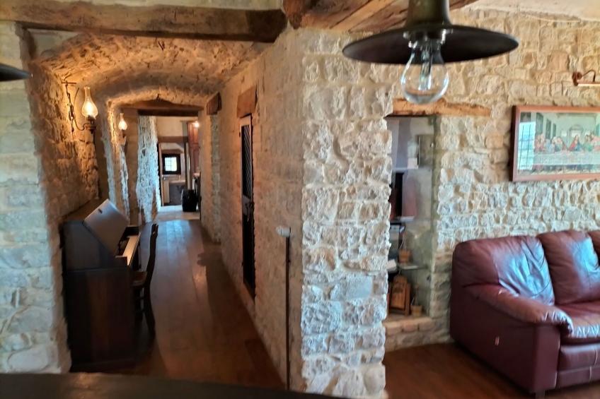 Große Wohnung mit Blick von den Bergen bis zum Meer - foto 10