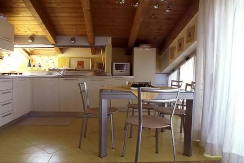 Drei-Zimmer-Wohnung mit Panoramablick - foto 14