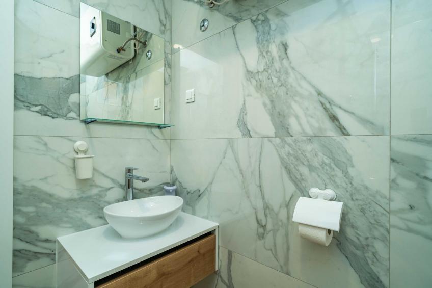 Apartment & Rooms Papa - Superior Double or Twin Room with Balcony and Partial Sea View (Soba 1) - foto 12