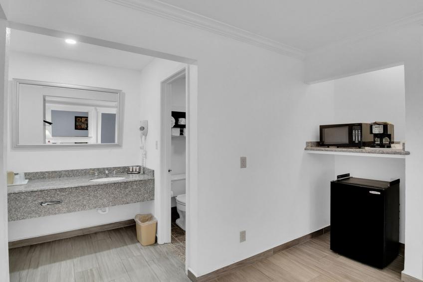 2 Queen Bed Smoking - foto 31