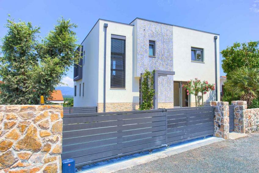 Holiday home with four bedrooms and pool - BF-K9RF8 - foto 5