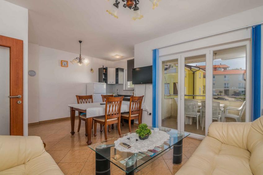 Vakantiewoning Appartement met airconditioning vlakbij de zee - BF-GPV52