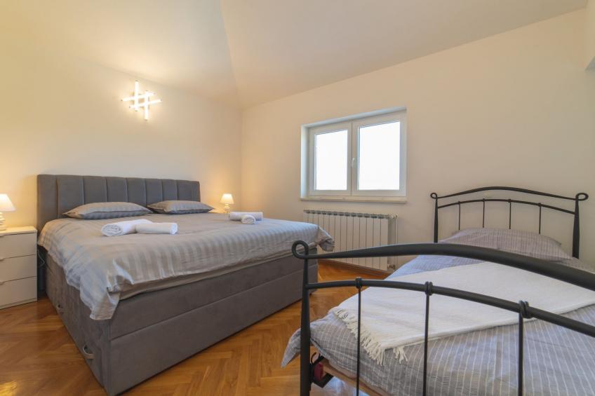 Idyllic Getaway Lovrec Villa with Pool - Five Bedroom Villa with Pool - foto 13