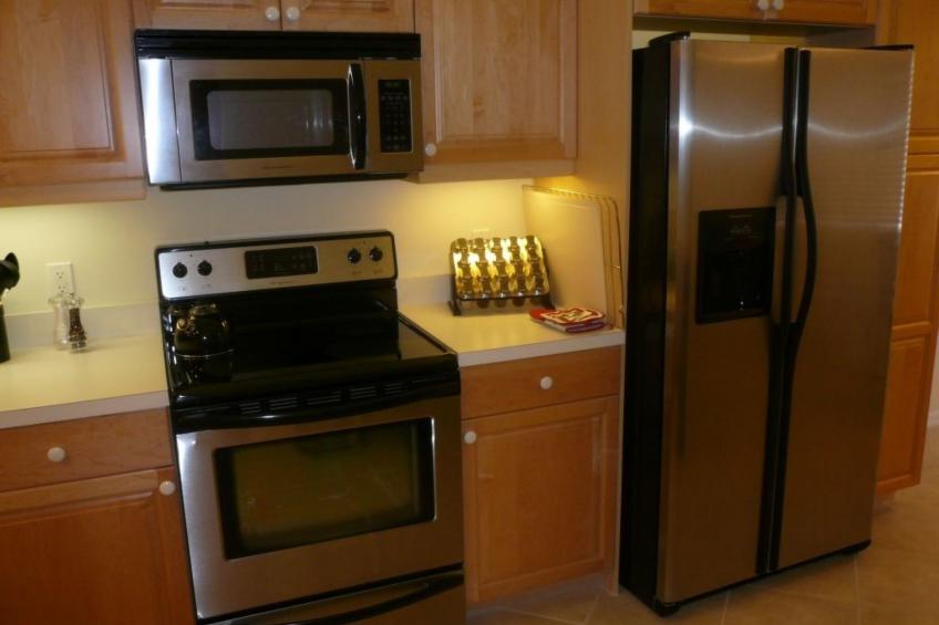 mit großzügigem Swimmingpool - foto 9