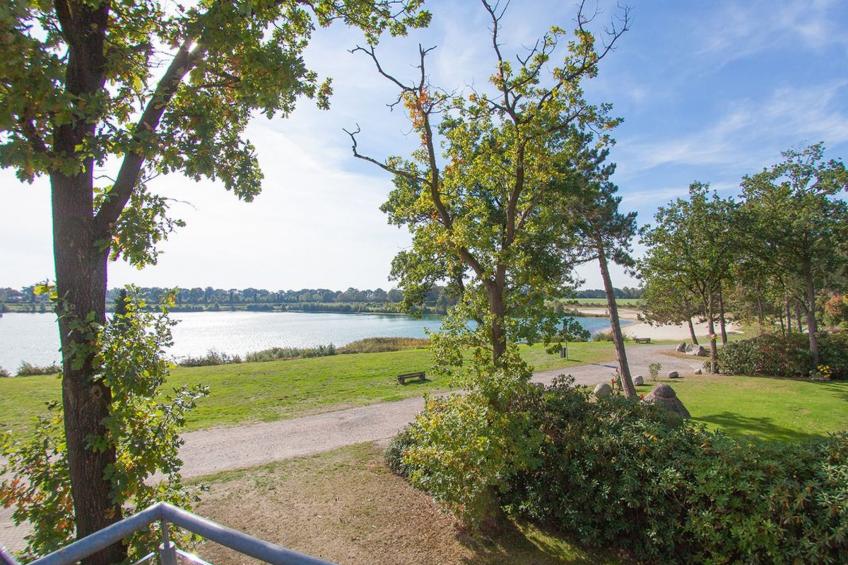 mit atemberaubendem Blick auf den See - foto 12